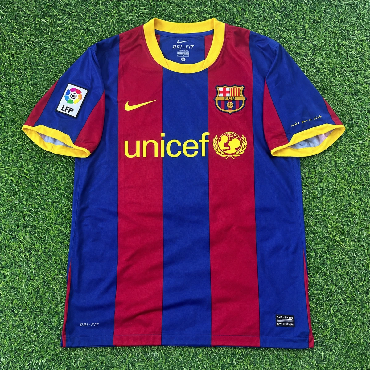 David Villa FC Barcelona International Club Soccer Fan Jerseys for