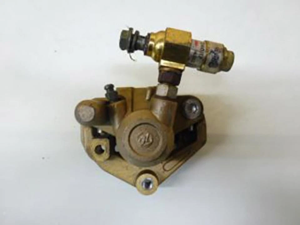 Etrier de frein avant origine pour Scooter Chinois 50 Scoot Occasion - Photo 1/1