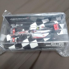 Minichamps vodafone mclaren mercedes 2011 baton #e16619