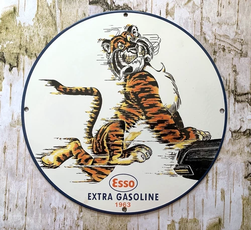VINTAGE 12" ESSO EXTRA GASOLINE TIGER 1963 OIL GAS PUMP STATION PORCELAIN SIGN