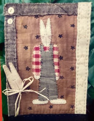 PATTERN Primitive Bunny Rabbit Scrap Quilt & Bunny Pin NEW Patrice & Company