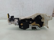 Mercedes-Benz S W220 2001 Vorne rechts T&uuml;rschloss vorne 2207206435 DND112211