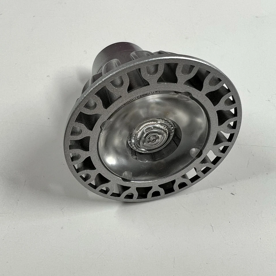 (8) SORAA VIVID MR16 GU10 LED Lamp Light Bulb 2700K 25NFL 7.5W 0.1A 120V 95CRI - Image 4 of 4