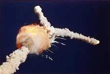 AFTERMATH OF SPACE SHUTTLE CHALLENGER EXPLOSION 1986 - 8X11 NASA PHOTO