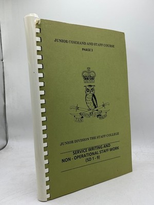Junior Command & Staff Kurs Phase 3 Service Schreibhandbuch