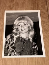 Adriana Mandla  - rare original 1971 press photograph. Czechoslovakia pop singer