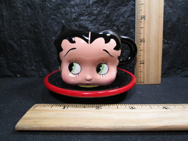Betty Boop - Tea Cup and Saucer - Limited Edition & In Original