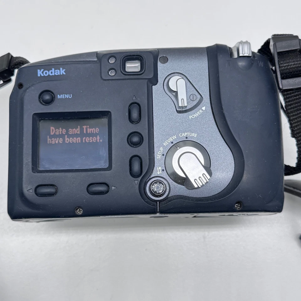 Kodak DC5000 Zoom Digital Camera 2.0MP Vintage Y2K 128MB CF Card Tested Working - Image 4 of 4