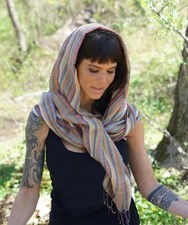 Womens Scarf Multi-colored Striped Fringe Fashion modern autumn fall BNWT