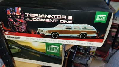 Greenlight 1979 Ford LTD Country Squire Terminator 2 Model 1:18 Scale Diecast 