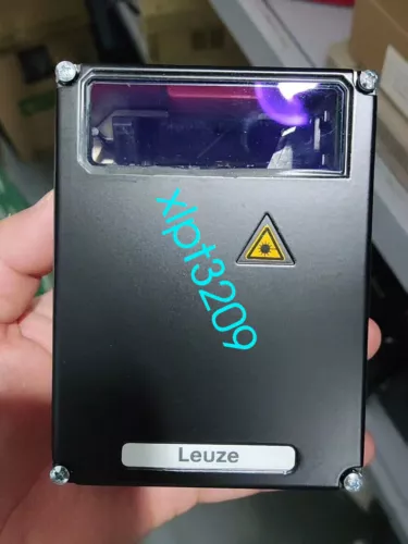 BPS 34 S M 100 NEW Leuze BPS34SM100 50038007 scanner FedEx or DHL