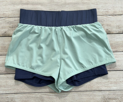 Fabletics Womens Olesia Compression Shorts Light Mint Gray Sz Medium