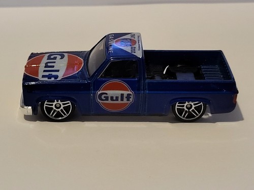 Hot Wheels GULF Oil 1983 Chevy SILVERADO pickup truck custom 1 - Picture 6 of 8