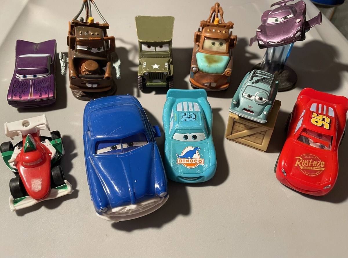 未開封Disney Cars World Grand Prix Set Disney Pixar Cars Cars 2 Light Up World Grand Prix Exclusive 143