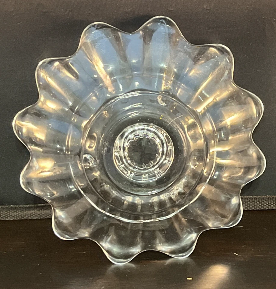 Clear Glass Flower Shaped Taper Candlestick Holder - Image 3 of 4
