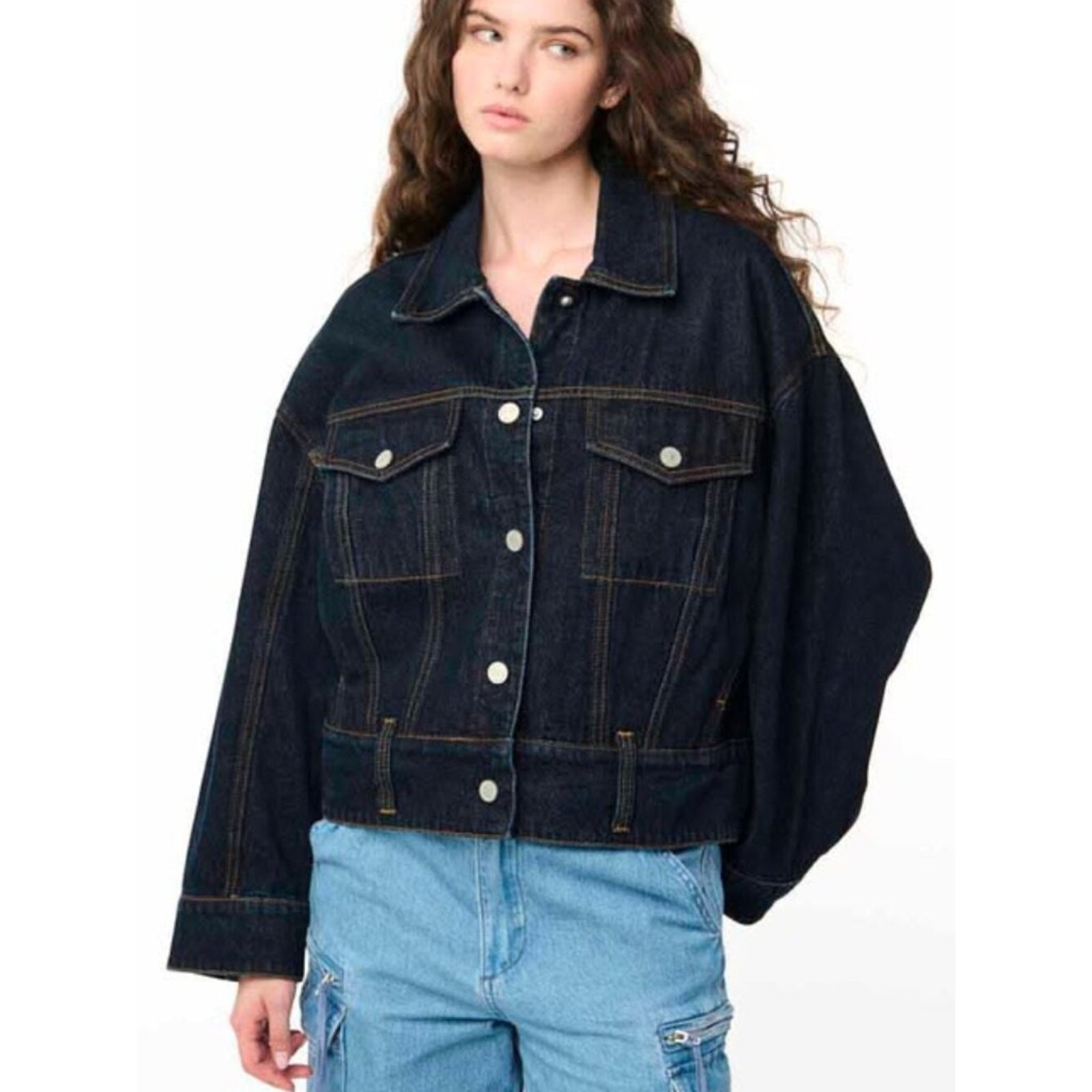 BLANKNYC Women's Deep Down Trucker Jean Denim Jacket in Blue Size Medium