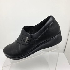 Clarks Collection Women  s Ultimate Comfort Slip On Loafer Shoes Black Size 7 M