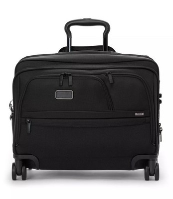 NWT Tumi Alpha Deluxe Expandable 4 Wheeled  Briefcase Laptop Case Black