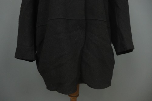 OSKA Black 100% Virgin Wool Classic Long Sleeve Button Front Long Coat Size 1 - Picture 3 of 13