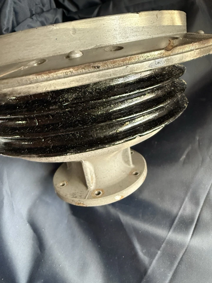 Bultaco Mk 5 Pursang Rear Hub - Imagen 3 de 3