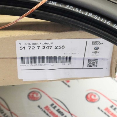 Produktbild von Türdichtung Auf Der Tür Vorne (für Beide Seiten Passend) - 51727247258