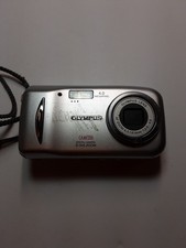 Olympus CAMEDIA D-565 Zoom 4.0 MP Digital Camera - Silver #3-38