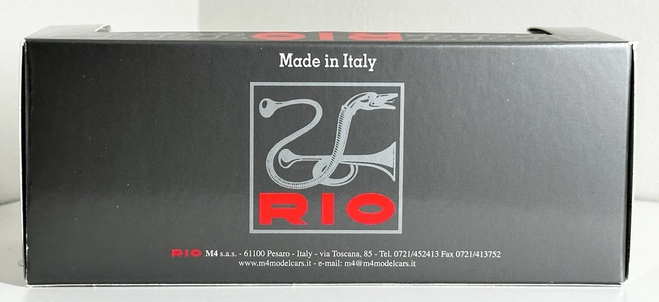 1:43 RIO - 1923 Renault 40 CV Sport Cabriolet (Negro) - 4424 Foto 4 de 4