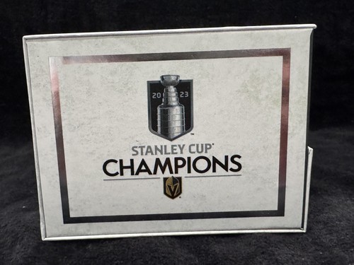 NHL Jack Eichel Firmado Vegas Golden Knights Stanley Cup Champions Funko Beckett - Imagen 8 de 9