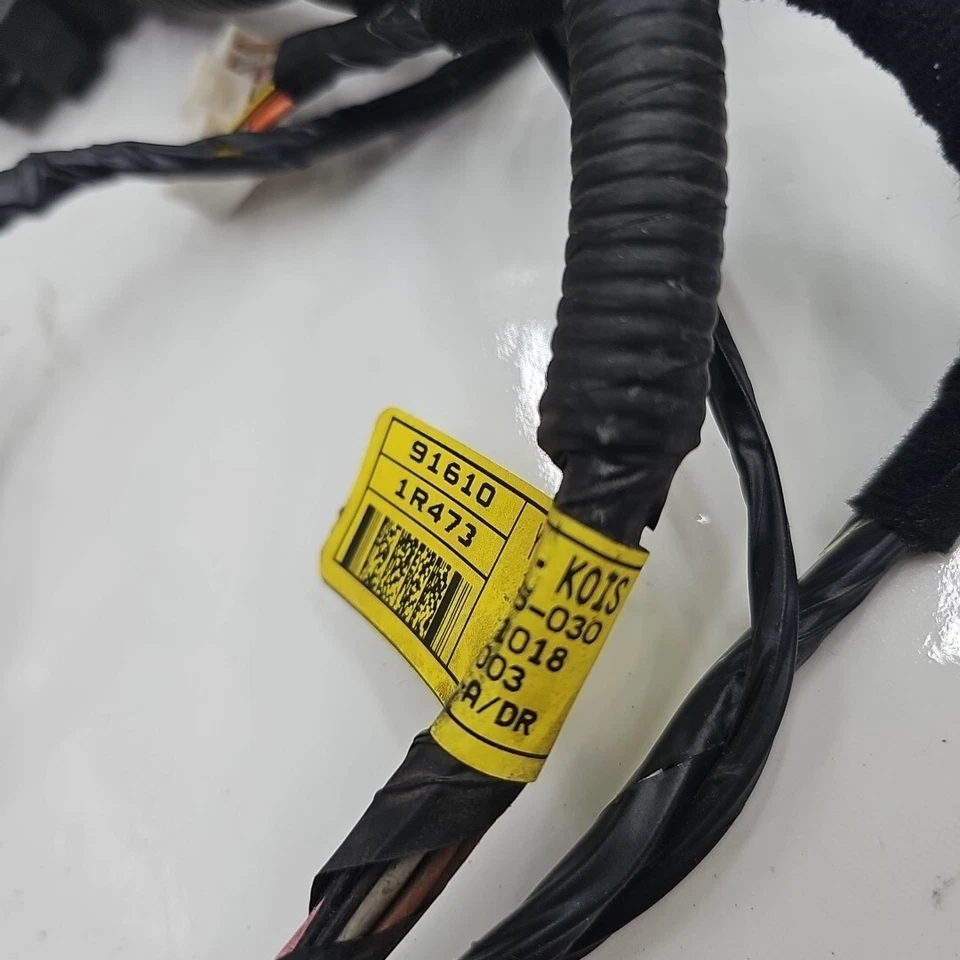 12-17 Hyundai Accent Front Right Passenger Door Wire Wiring Harness 91610-1R473 - Image 3 of 4