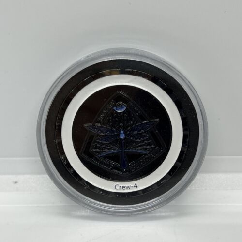 SpaceX Crew-4 NASA Human Space Flights Dragon Challenge Coin Medal - Picture 1 of 2