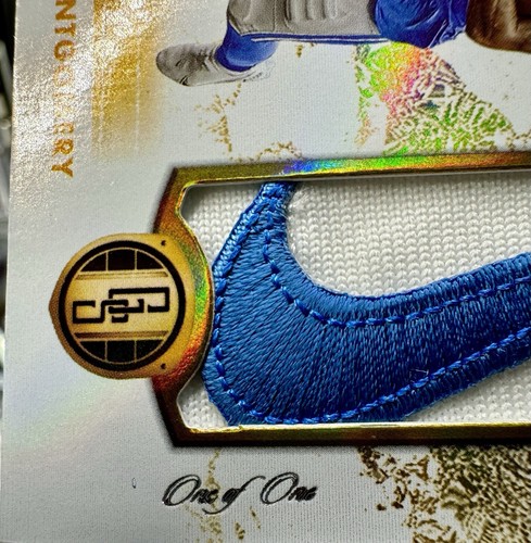 David Montgomery 2023 Gold Standard White Gold 1/1 - One Of One Detroit Lions 🦁 - Picture 5 of 5