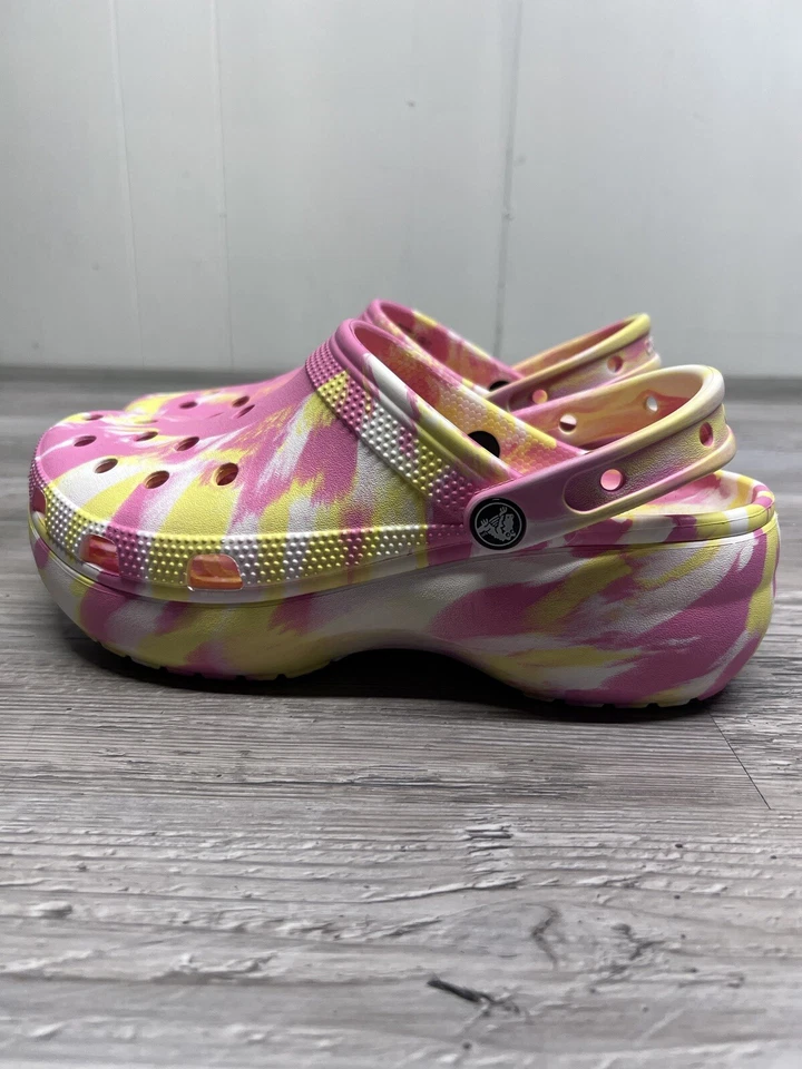 Crocs Women's Platform Clog Sz 10 Tie Dye Yellow Pink White Rubber Shoe Slip On - Image 3 of 4