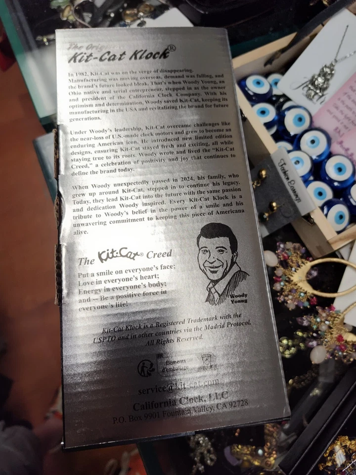 BLACK TUXEDO  KIT KAT CLOCK -Full Size - 15.5"- MADE IN THE USA   BLACK - Image 3 of 4