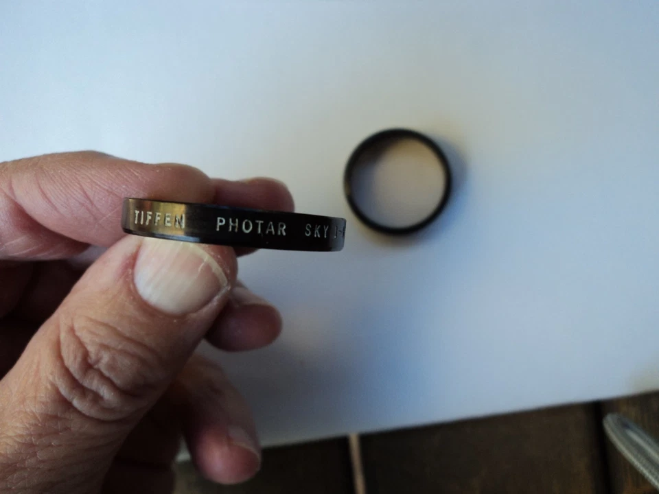 Vintage Tiffen Photar Sky 1-A Series 5 Filter and Vivitar 27 mm Skylight Filter - Image 3 of 4