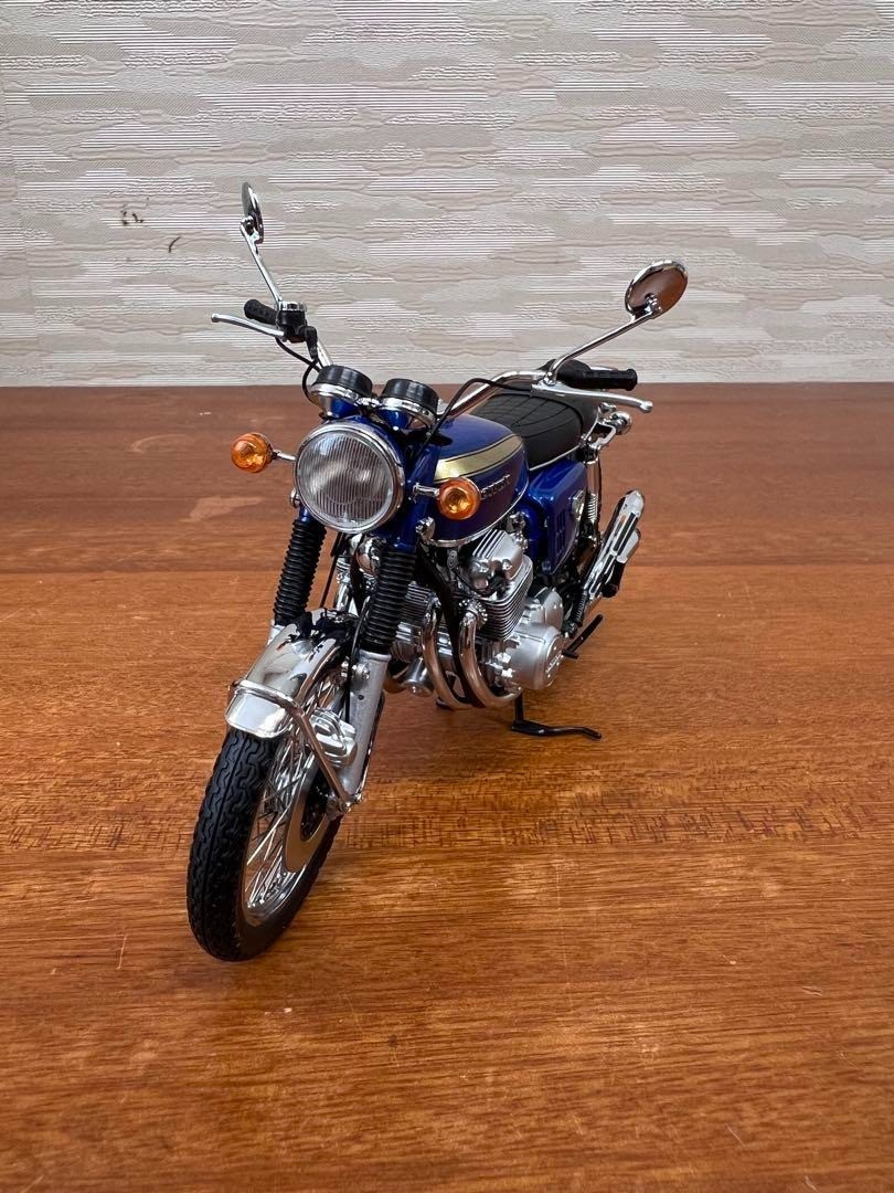 オートバイ・バイク No272 MINICHAMPS 1/12 Honda CB 750 No272 Minichamps 1/12 Honda Cb 750 Motorcycle Figure With
