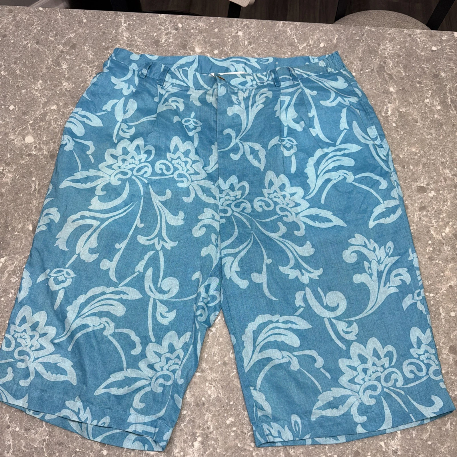Genelli Mens XL Linen Blue Floral Shorts