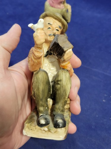 Vintage Porcelain Old Man & Old Woman Farmers, Birdhouse And Basket - Picture 6 of 9