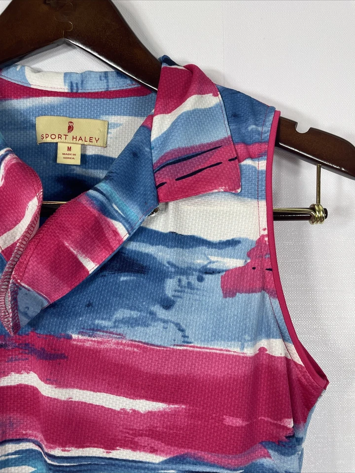 Polo deportivo Haley con cuello con volantes mediano para dama Foto 3 de 4