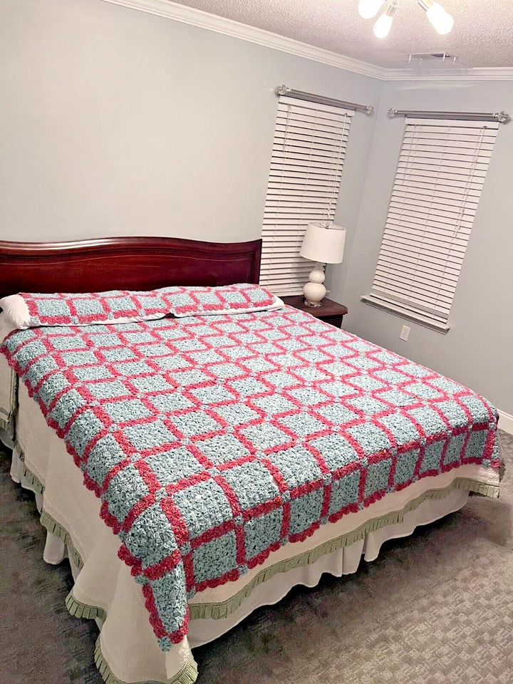 Edredón y funda de almohada YO-YO hecha a mano de colección azul rosa era de la depresión 76x84" Foto 4 de 4