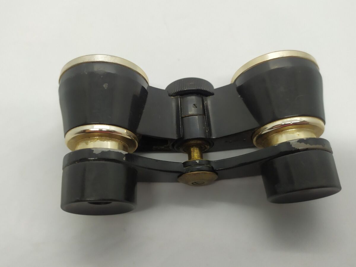 Vintage opera/Soviet theatrical opera binoculars 2.5 x 24 Vintage opera/Soviet theatrical opera binoculars 2.5 x 24