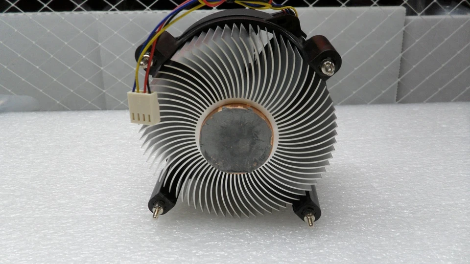 AVC round frame supports CPU Fan and Heatsink ball bearing 4pin DA09025B12U - Image 4 of 4