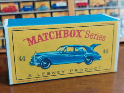      Matchbox Nr. 44 RR Phantom V Box Matt 280g guter Druck&Verarbeitung     