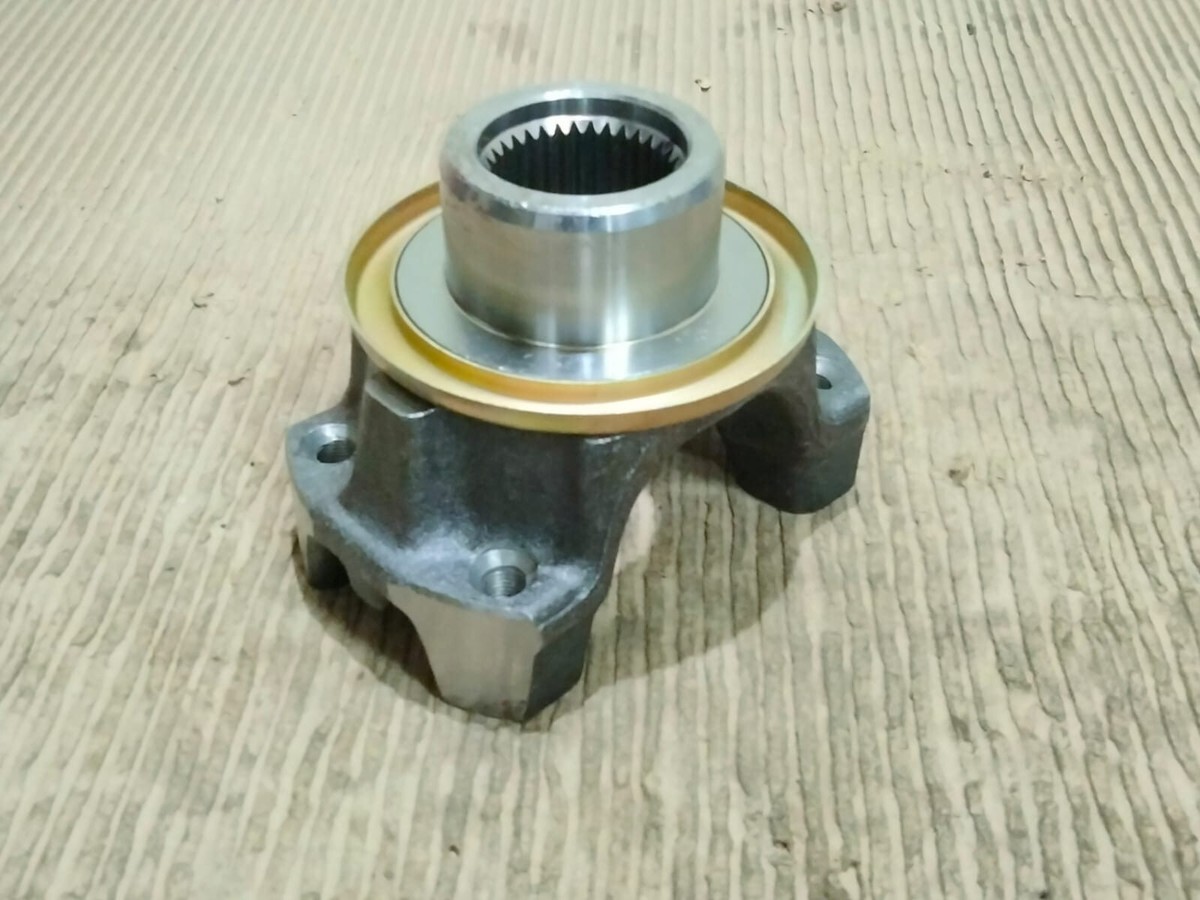 ユンス JCB YOKE COUPLING - 1480 35T (PART NO. 459/70317 459/70205) | eBay