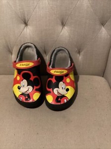 mickey mouse lined crocs