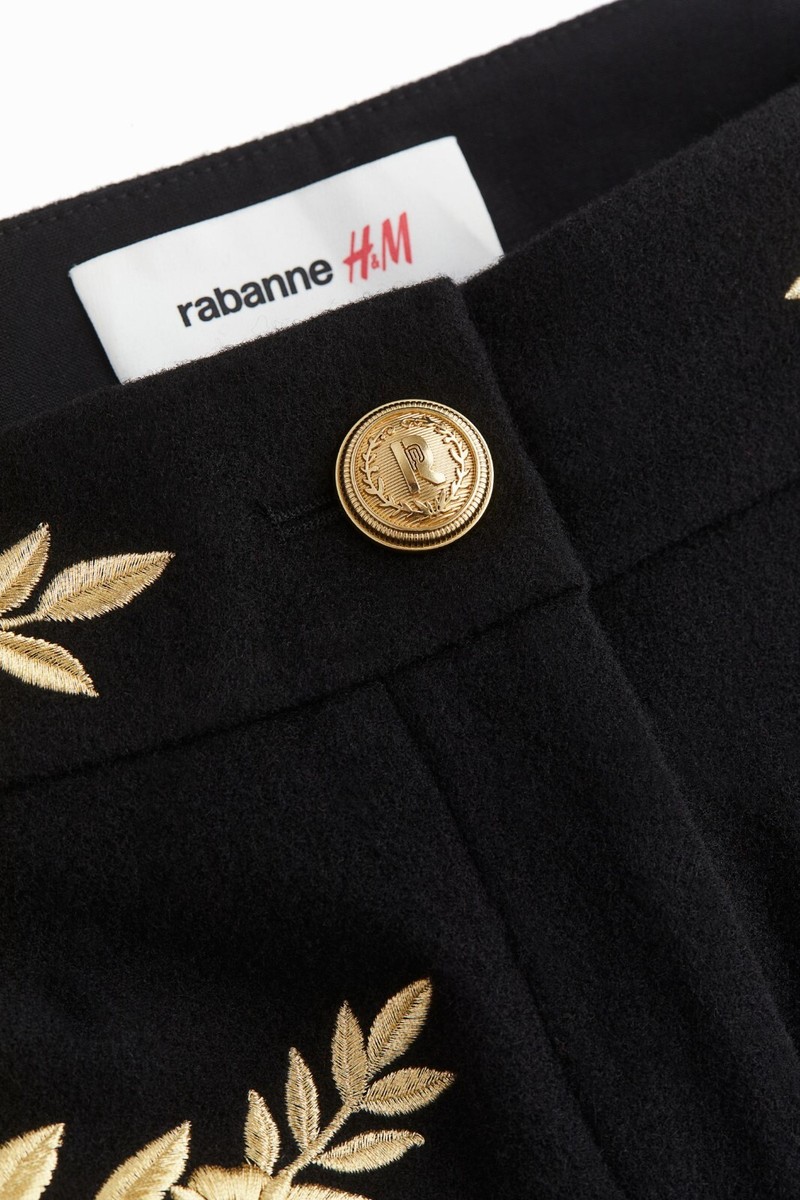 パコラバンヌ Ｈ&M rabanne 刺繍 ナポレオンジャケット パンツ ウール H&Mとラバンヌが23年秋冬コラボ - ウィメンズ・メンズウェア