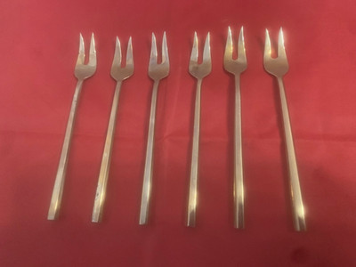 Set mit 6 Stück Thailand Gold Metall Austern Cocktail Tee Gabeln.