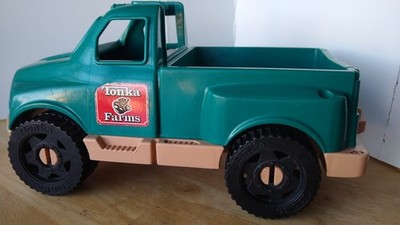 Vintage Hasbro Tonka Farms Green Pickup Truck 12'' 1995 Vehicle