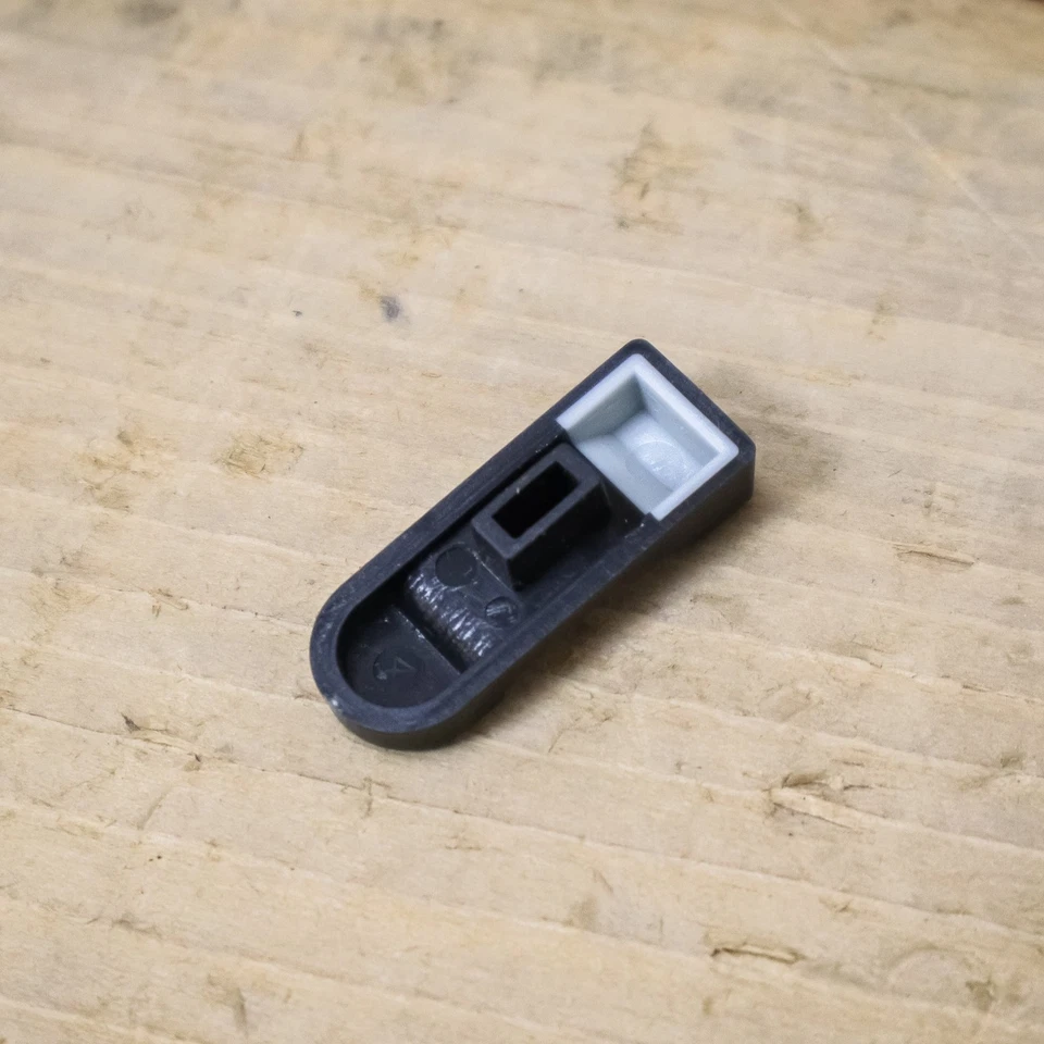 Fostex Channel Fader Cap for MR-8, MR-8HD, MR-16 - Image 3 of 3