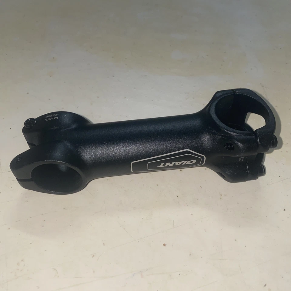 Giant bike stem 110mm +/- 6 degree 1 1/8” 31.8 mm black threadless Road MTB - Image 3 of 4