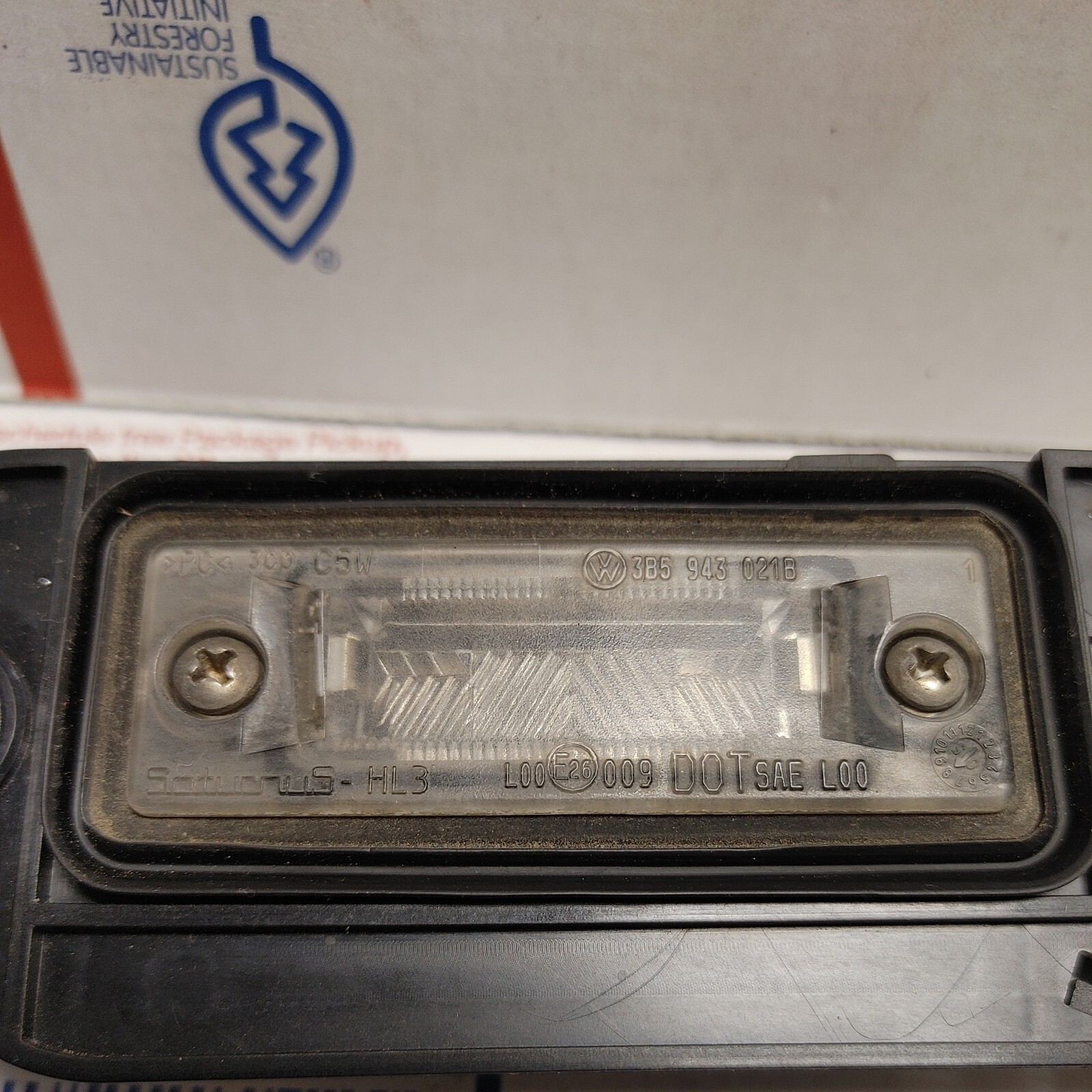 05-10 VW Volkswagen Jetta MKV Trunk Lid Handle License Plate Light 